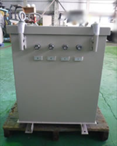 1444　三相アモルファス昇圧変圧器25kVA　200/460V