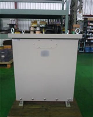 1483　パワコン用三相アモルファス絶縁変圧器40kVA