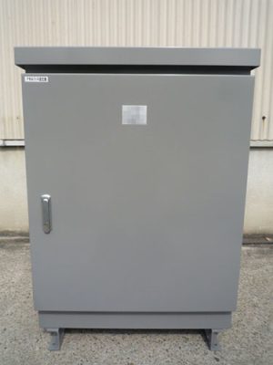 1209　太陽光発電用　三相50kVAアモルファス屋外絶縁変圧器（200V/200V）