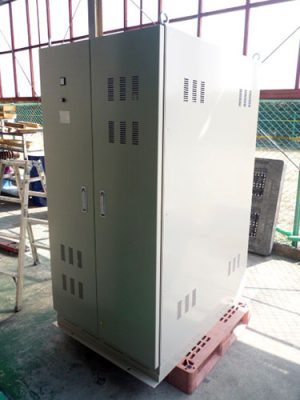 1121　突入電流7倍以下抑制の三相100kVA変圧器